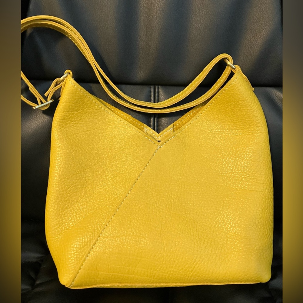 Portland Leather Small Naomi Crossbody in Naples